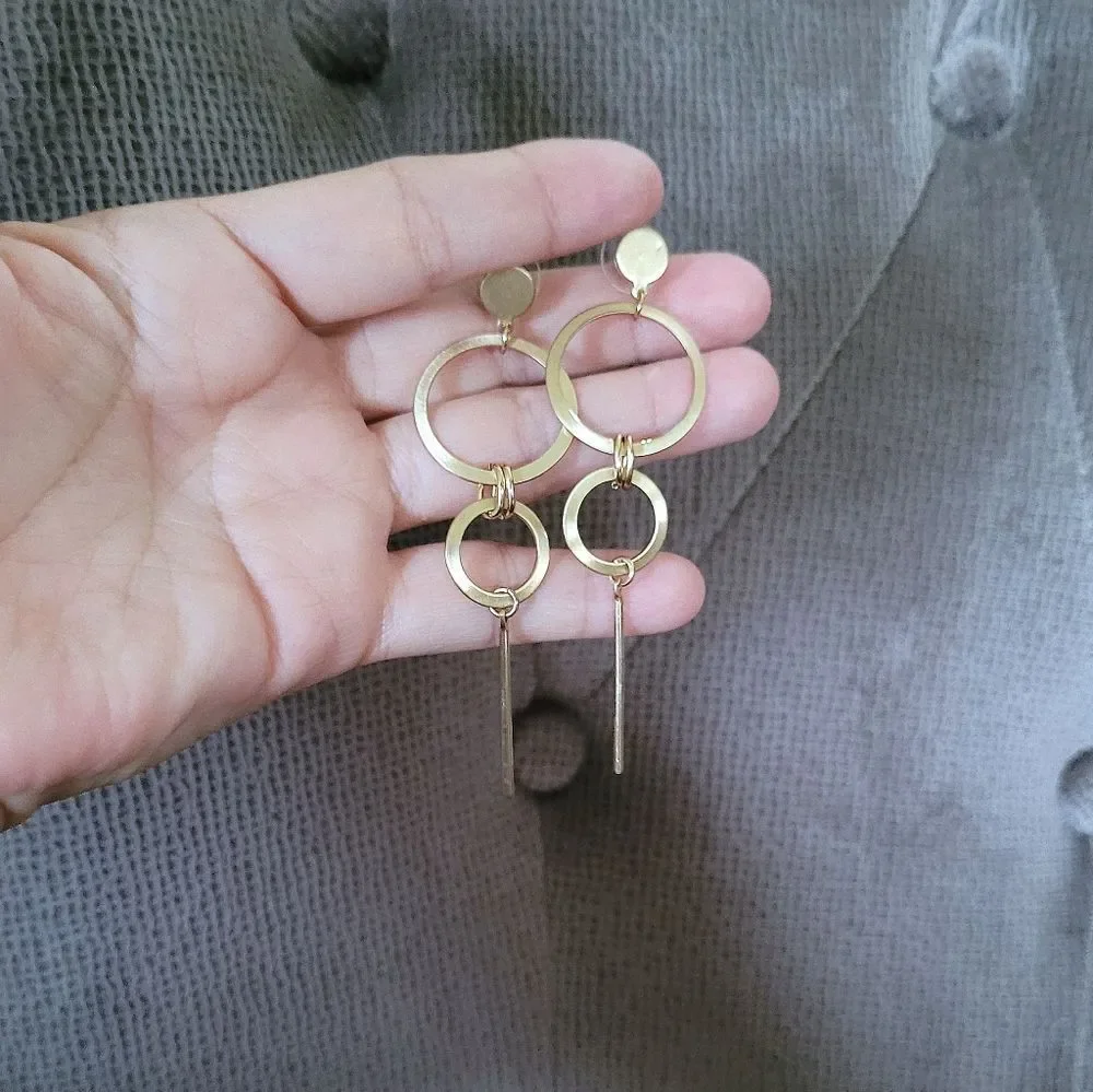 Geometric📐 Brushed🖌️ Gold💛 Dangle Earrings
